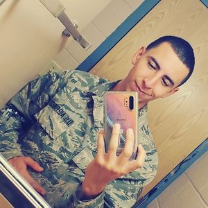 Meet your Posher, Josh